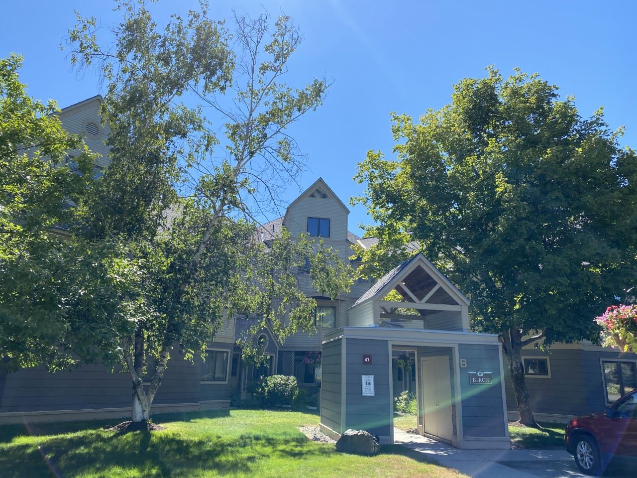 Top floor Crown Point Condo at Stratton Mountain....