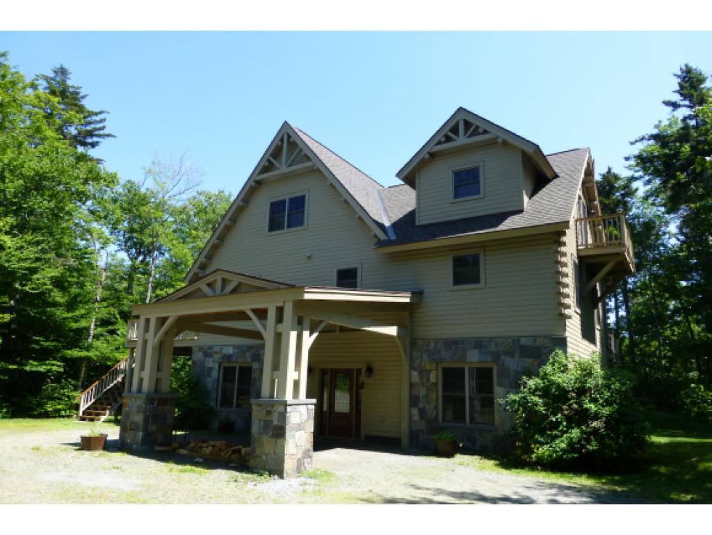 Spectacular Moosehead Cedar log home located high...