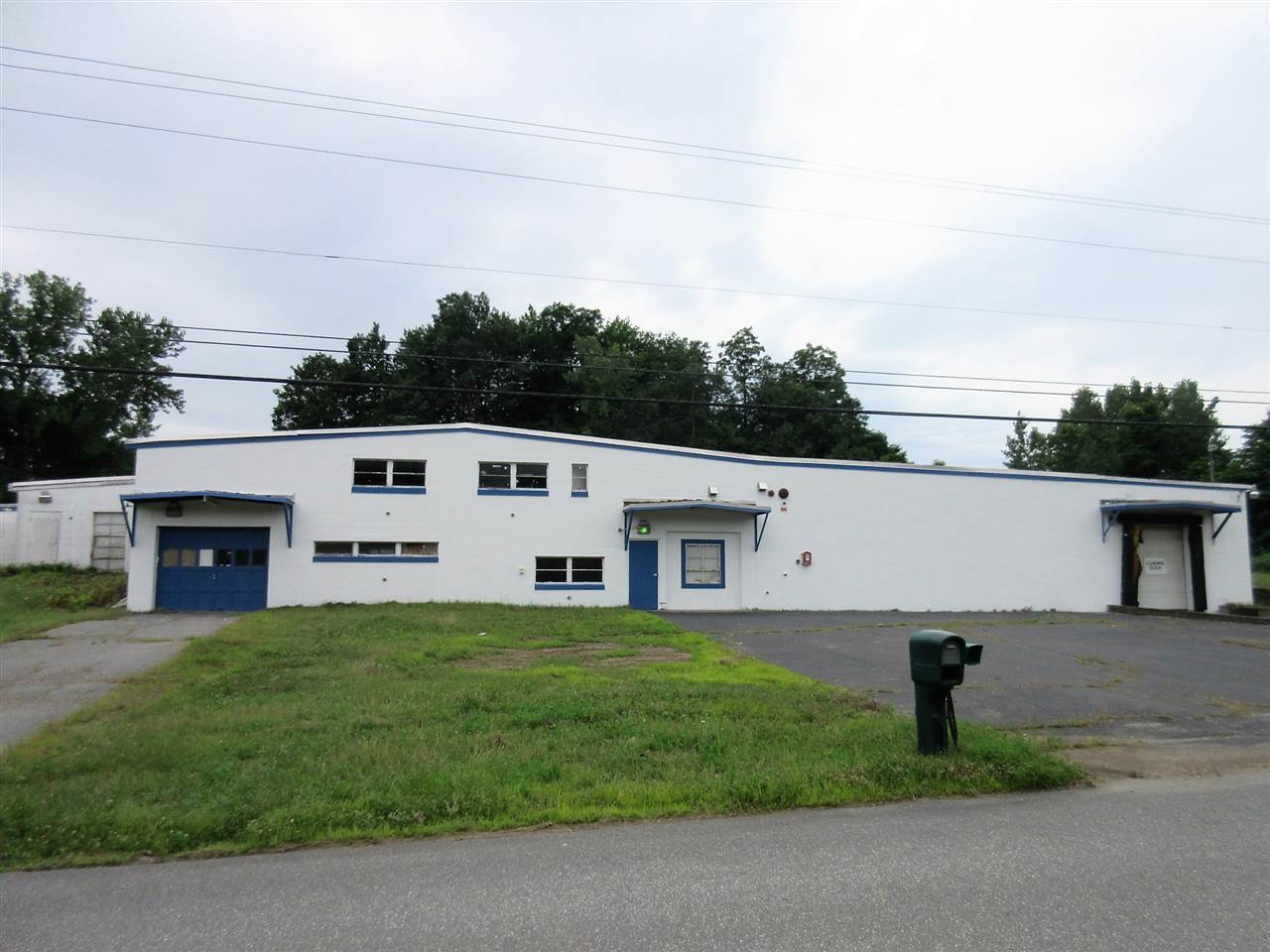 About a mile to Exit 3, I-91, the large warehouse...