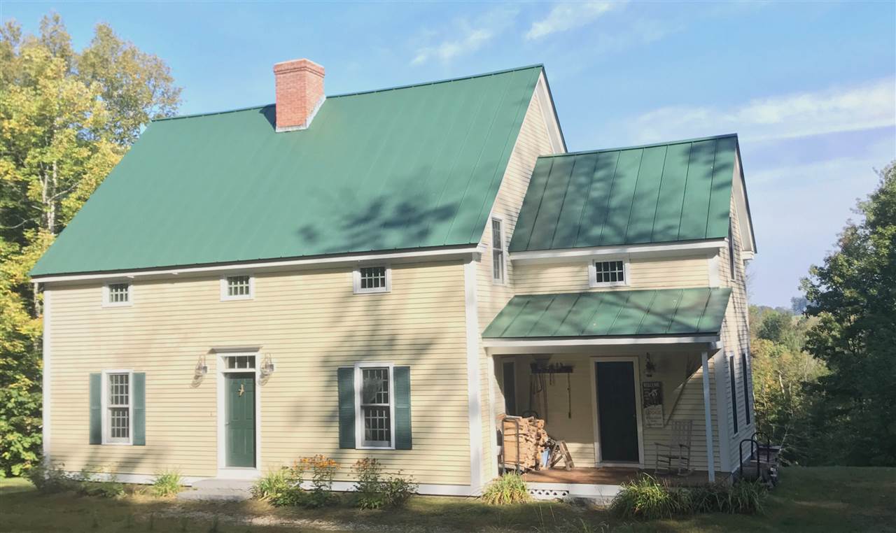 West Windsor VT Home or Farm Acres: 8.02 Beds: 4
