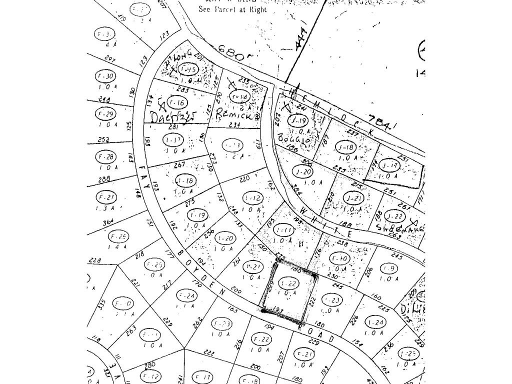 Very nice building lot in Snow Mountain Farms...