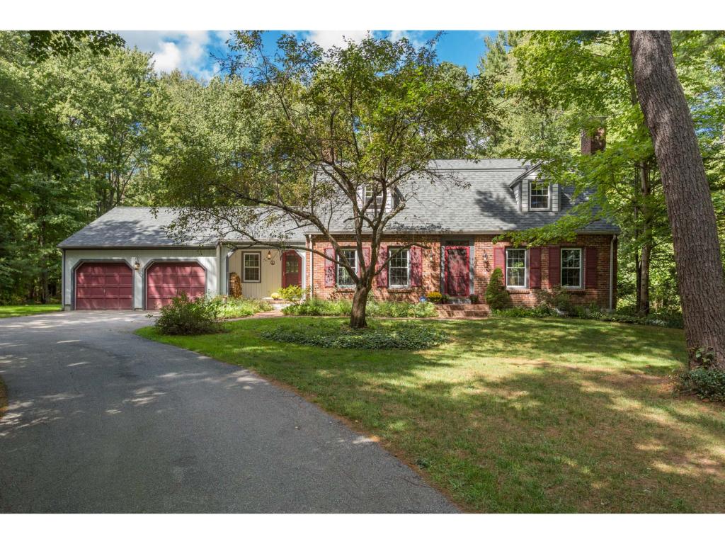 11 Runawit Road Exeter NH 03833 in county MLS 4516307 offered at