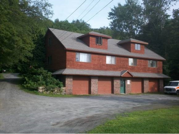 Income producing commercial/residential flex...