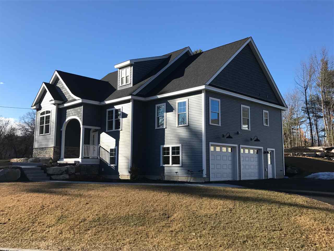 Manchester New Hampshire Homes For Sale with 3 Bedrooms page 1