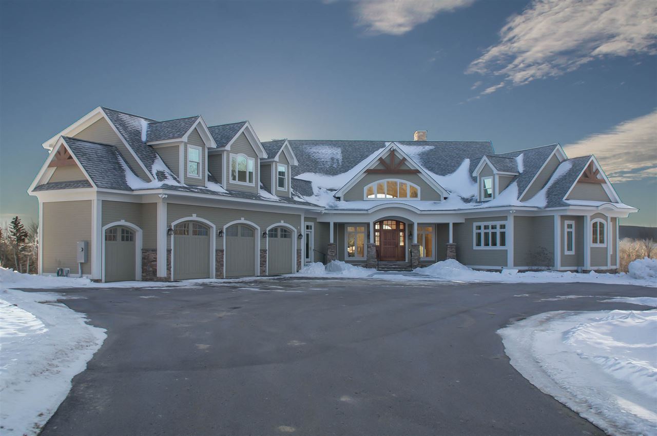 SPECTACULAR STRATTON, VT MULTI-HOME PRIVATE...