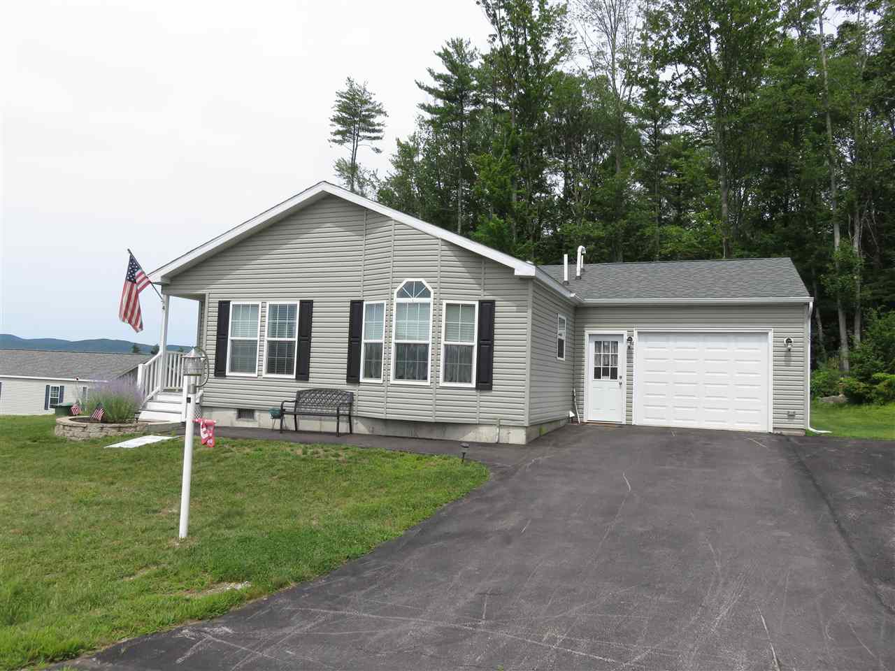 4 Dynamic View Drive, Franklin, NH, New Hampshire 03235, Franklin real