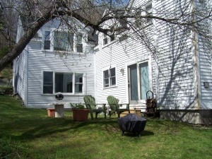 This beautifully appointed condo boasts winter...