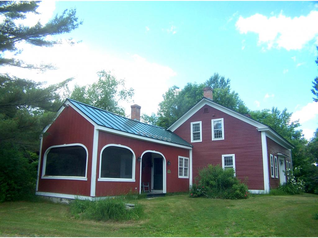 Classic Vermont farmhouse w/all updates and...