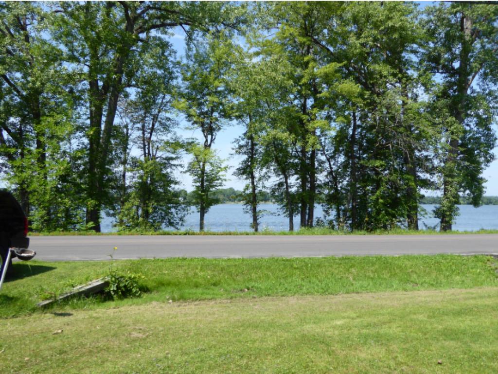 350 Bridge Road North Hero VT 05474 in Grand Isle county MLS 4636729