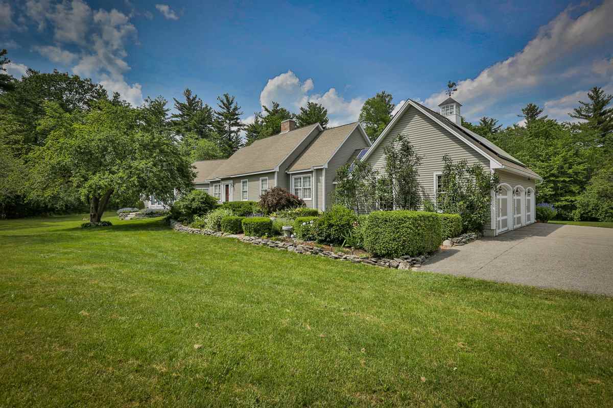 Residential Homes and Real Estate for Sale in Hollis, NH by price range