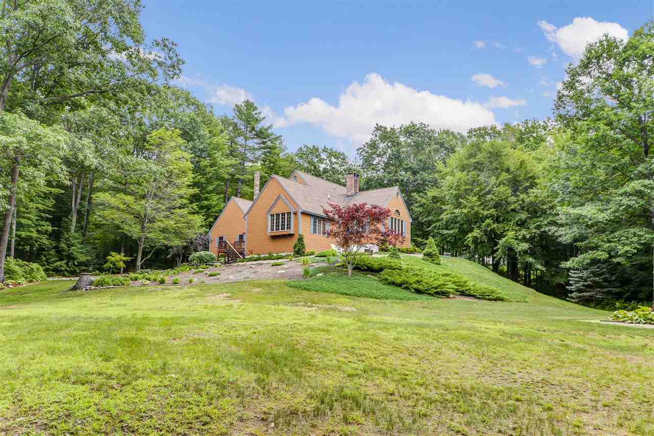 Holderness NH Home