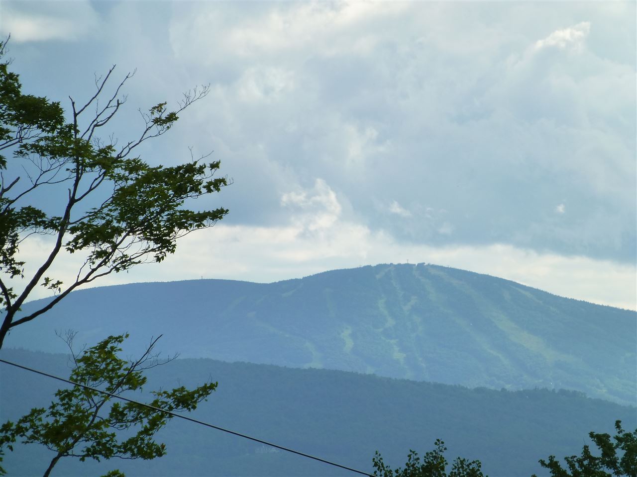Jaw dropping panoramic views of neighboring...