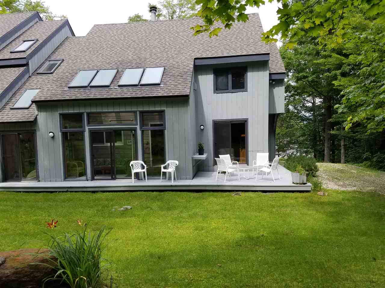Great location, tons of space and all the touches...