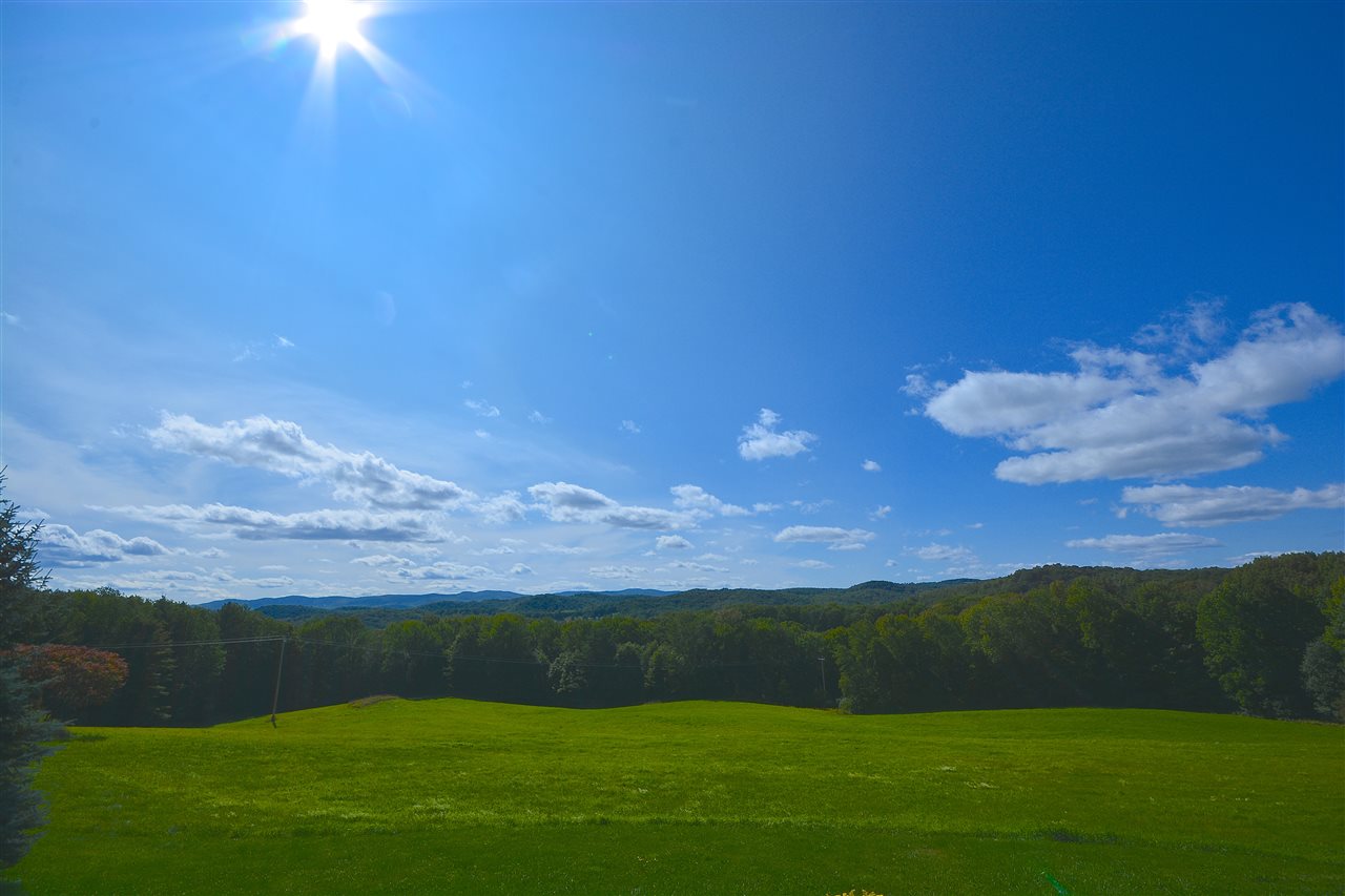 Pomfret VT Home for sale $615,000