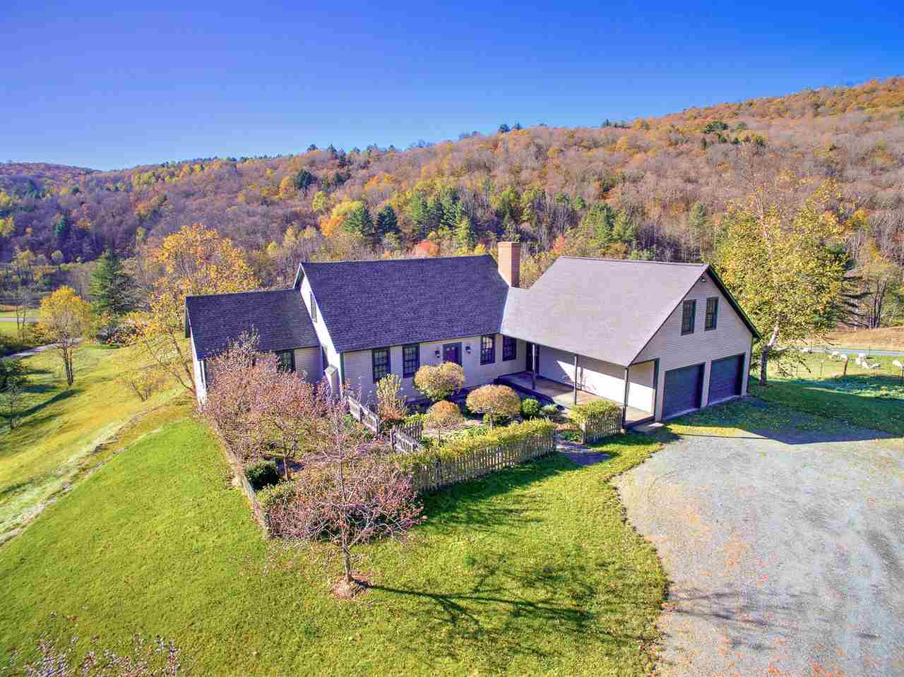 Pomfret VT Home for sale