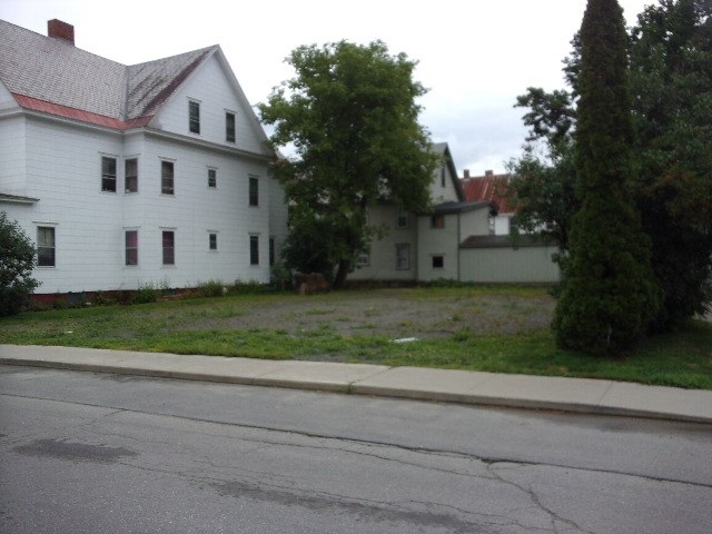 0.13 acre vacant lot located in Bellows Falls,...