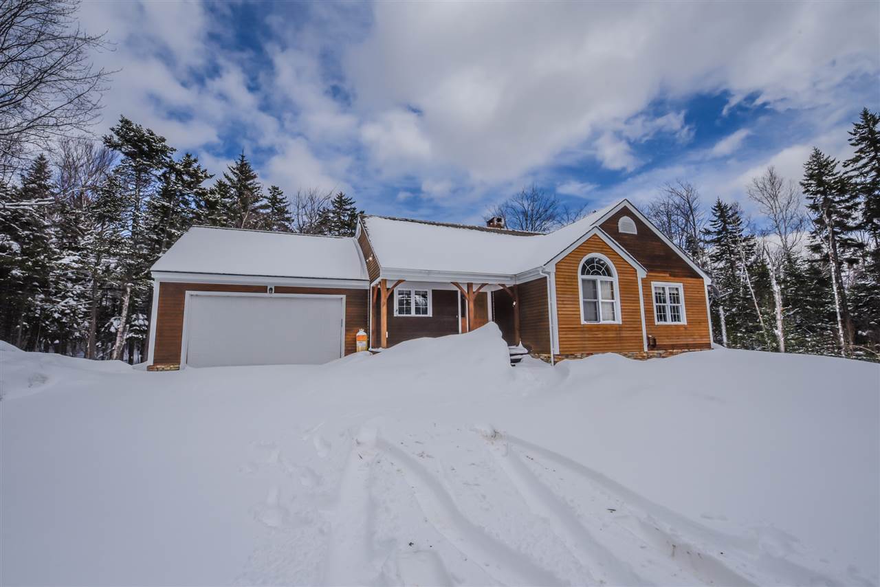 Beautiful 2003 home nestled in the Dover Hills,...