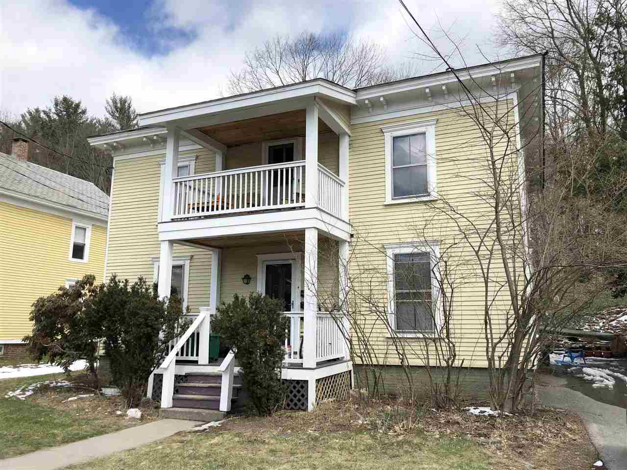 This well maintained 3 unit building has a great...