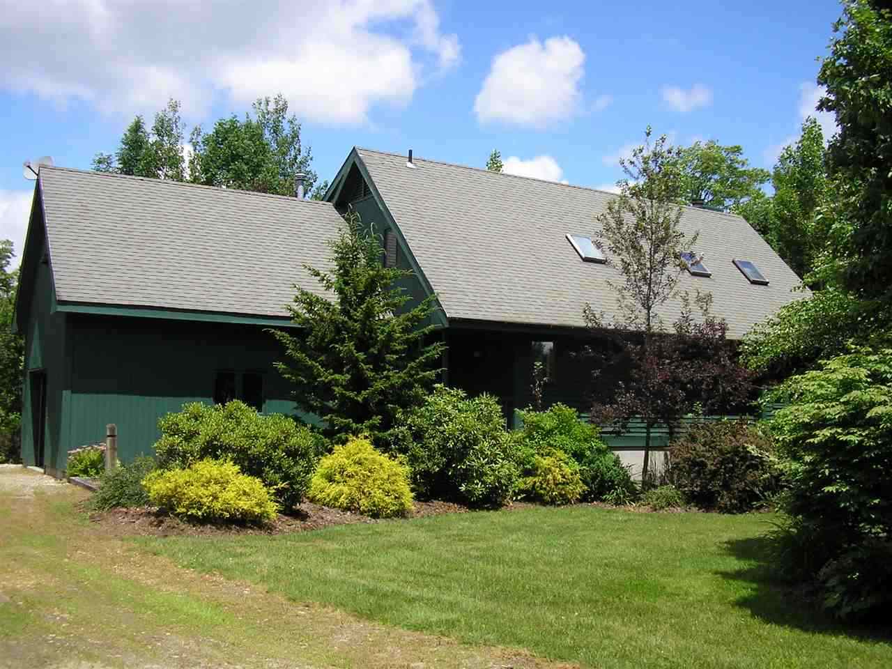 Lovely 5 bedroom 4 bath one-owner home near Mt....