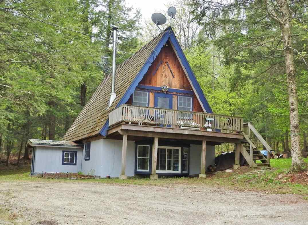 Welcome to the Hayloft! This authentic A-Frame...