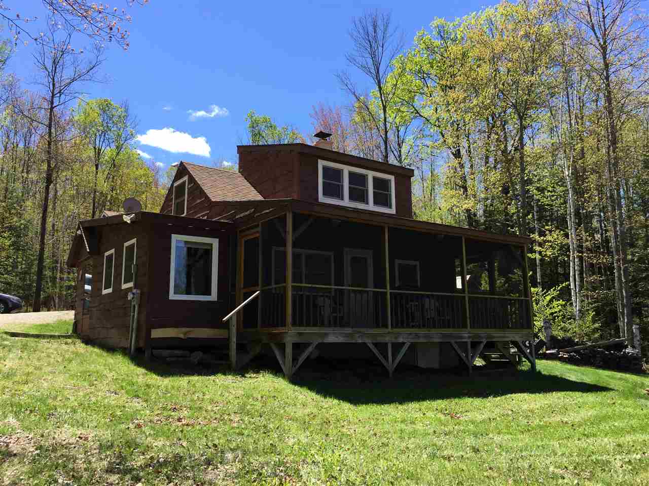 Country Cabin on 44 wooded acres in Grafton. Two...