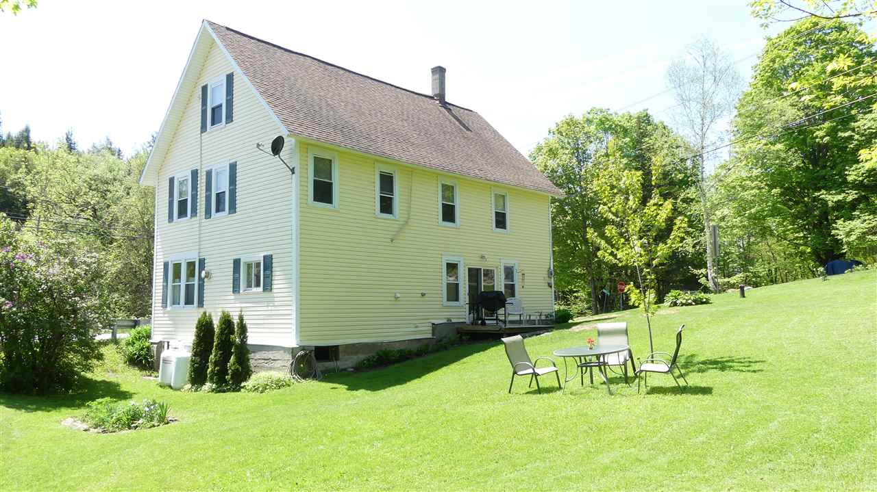 Walking distance to the Lake!! Whitingham Village...