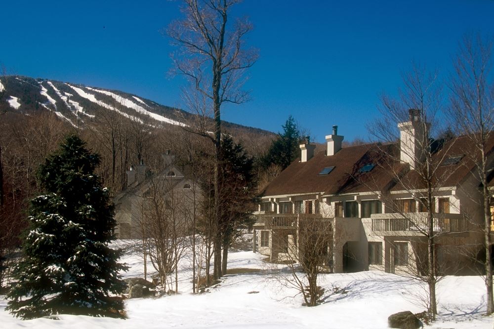 With four bedrooms plus sleeping loft, four...