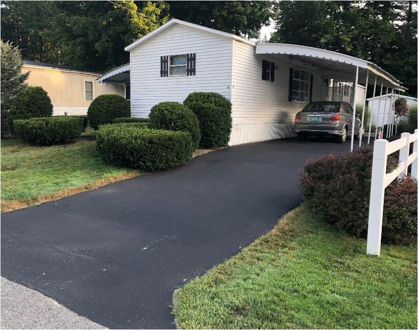 Easy living at it's best. This 2 bedroom home...