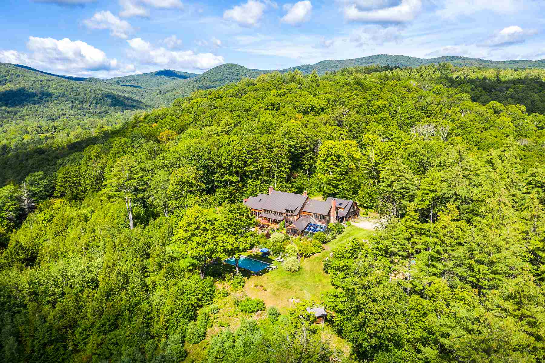 Nestled discreetly in the hills of historic...