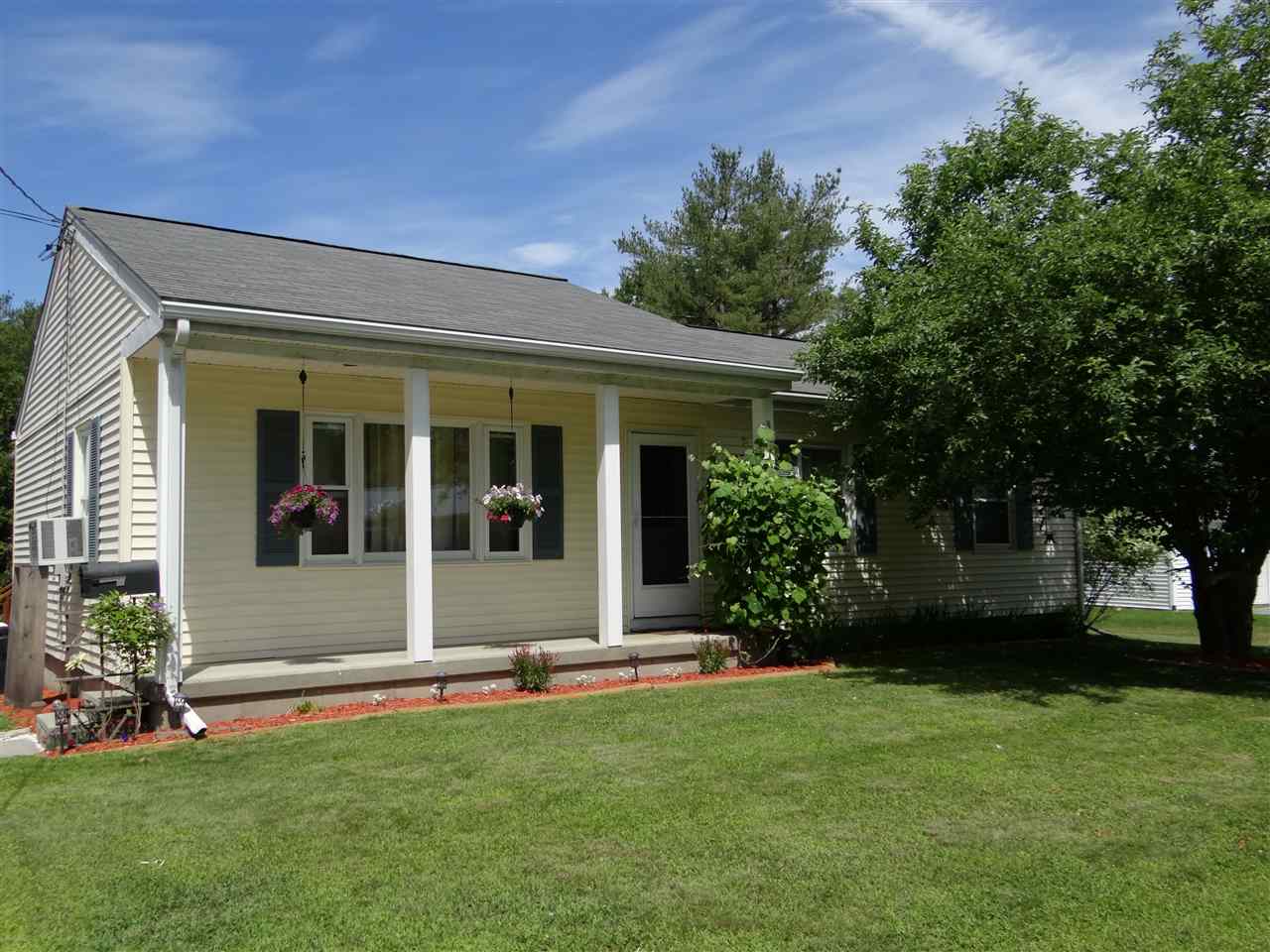 Hartford VT Home for sale $199,999