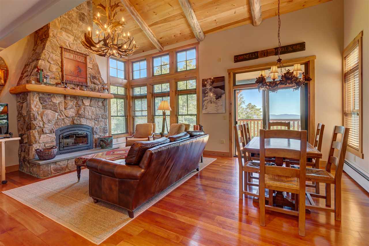 The BEST trailside location at Treetop! Easy ski...