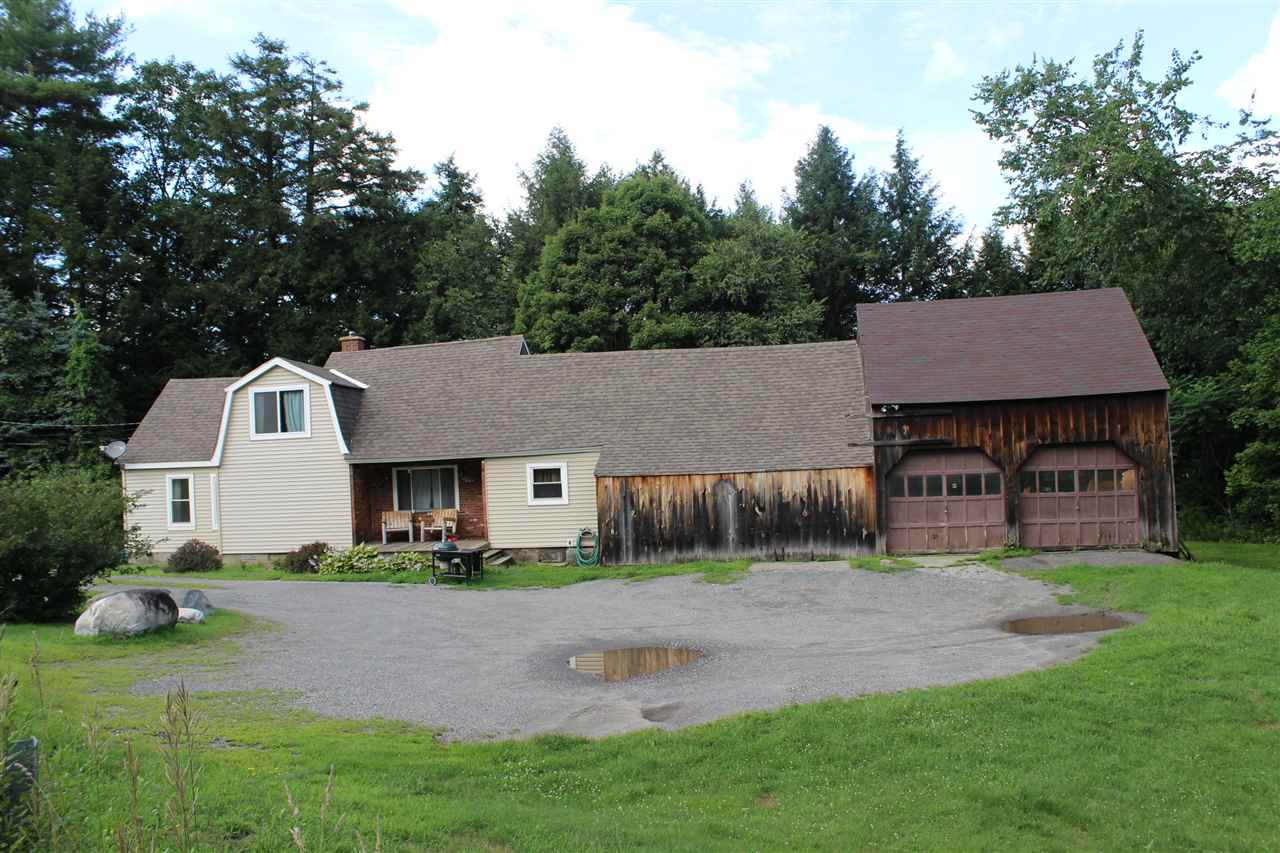 What a great opportunity! This affordable home...