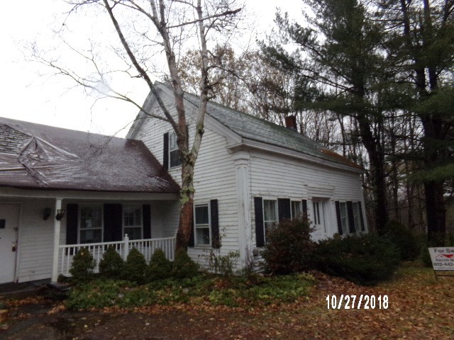 Antique Farm house near the Wilmington town line....