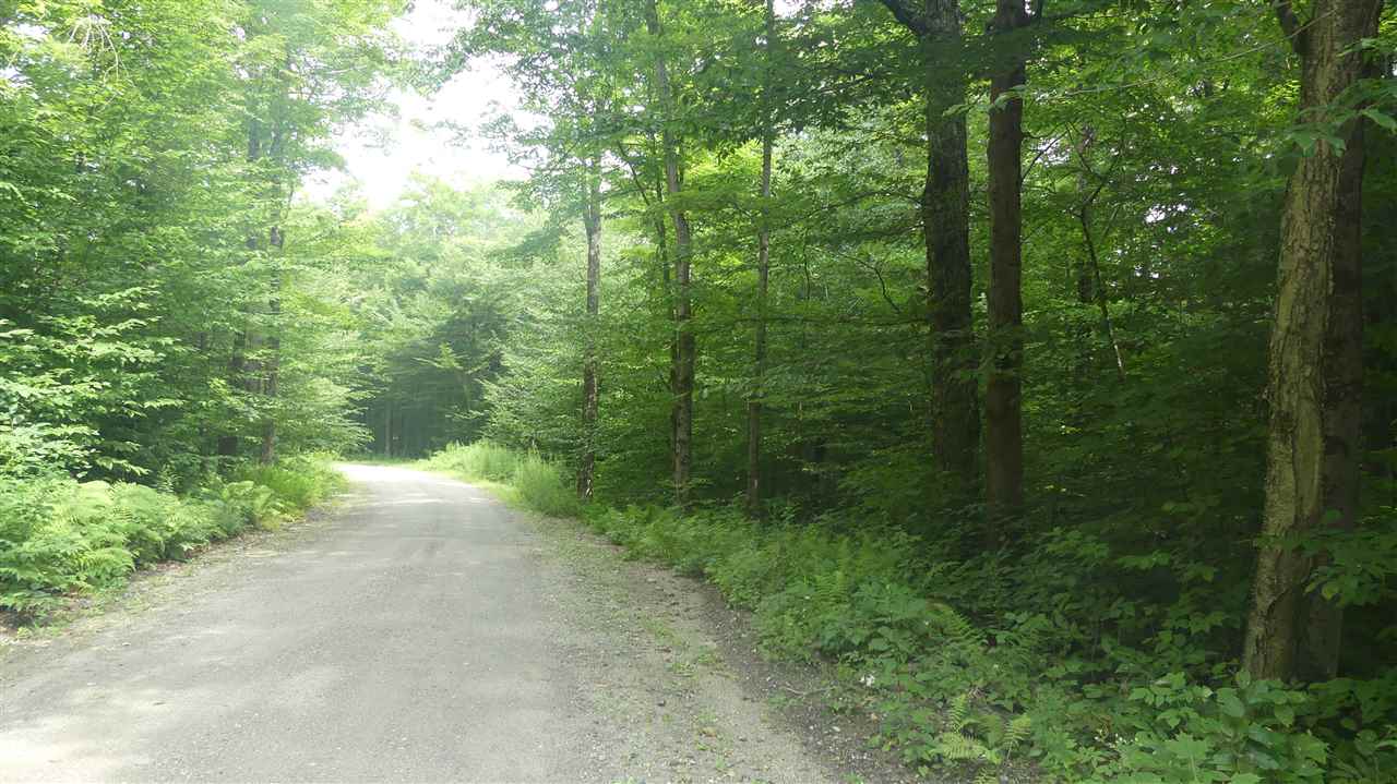 Country location convenient to Route 112 and...