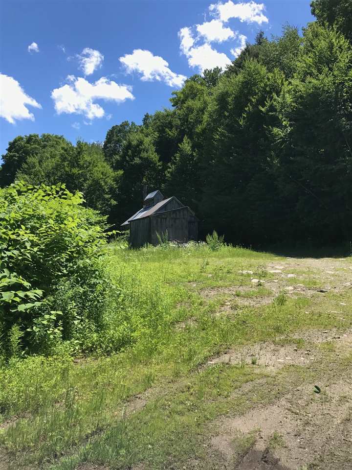 Maple sugar makers take note! This 10.1 Acre +/-...