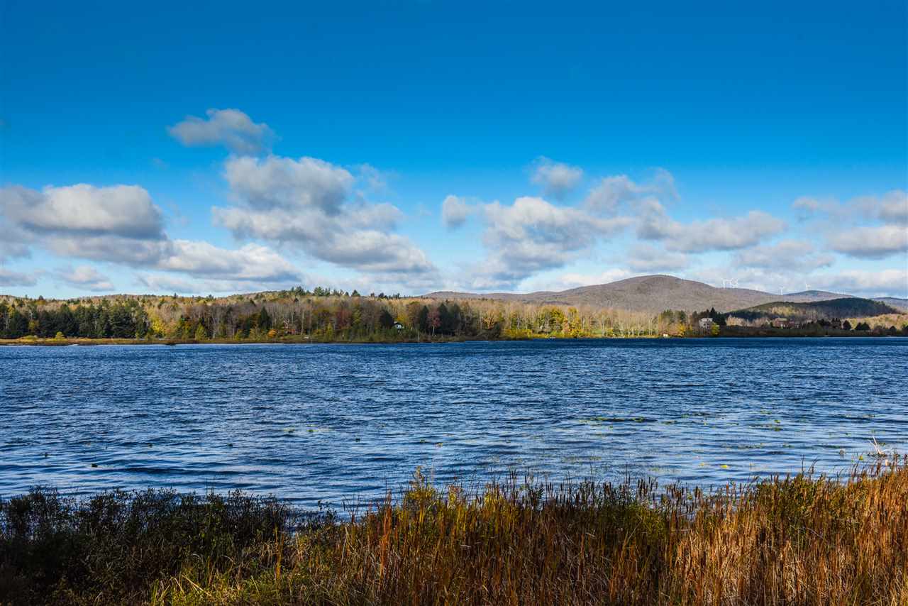 Spectacular opportunity to own a rare 40+ acre...