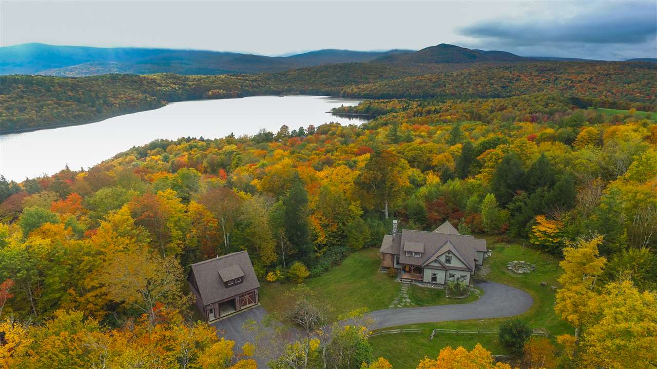 Spectacular post and beam home overlooking Lake...