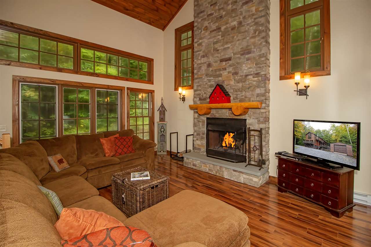 Fantastic location. Only 4 miles to Mount Snow...