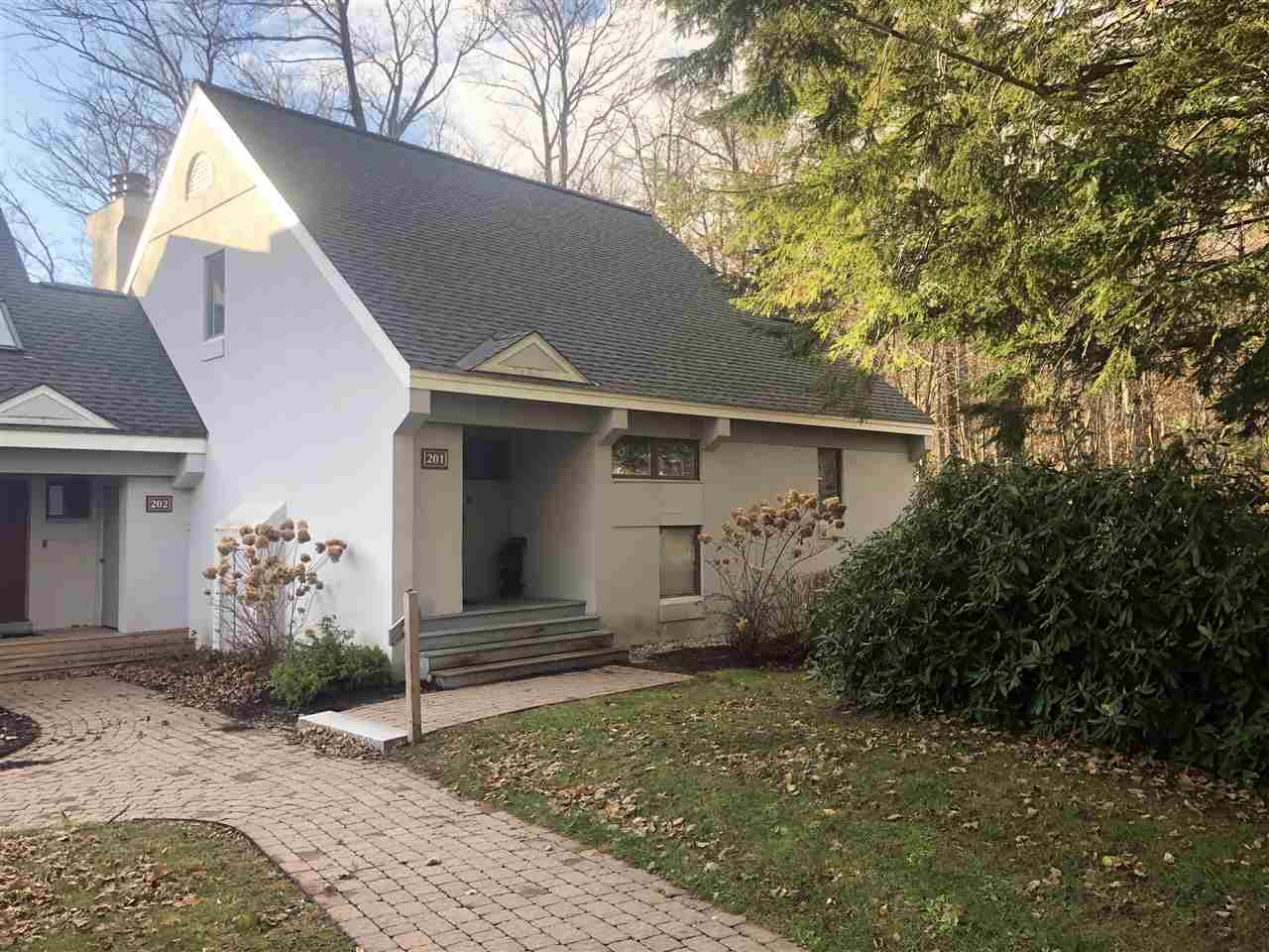 Rare opportunity to purchase a 5 bedroom Styles...