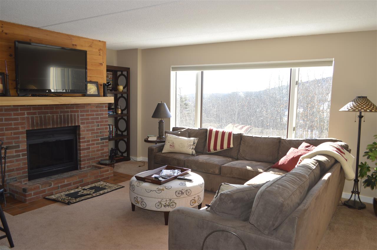 Beautifully renovated one bedroom, one and half...
