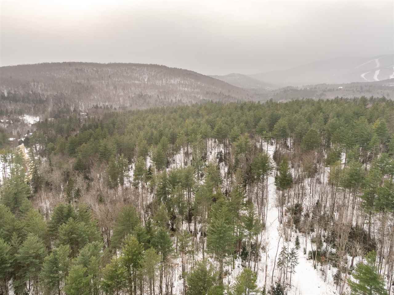 Just a short drive to Stratton Mountain, yet a...