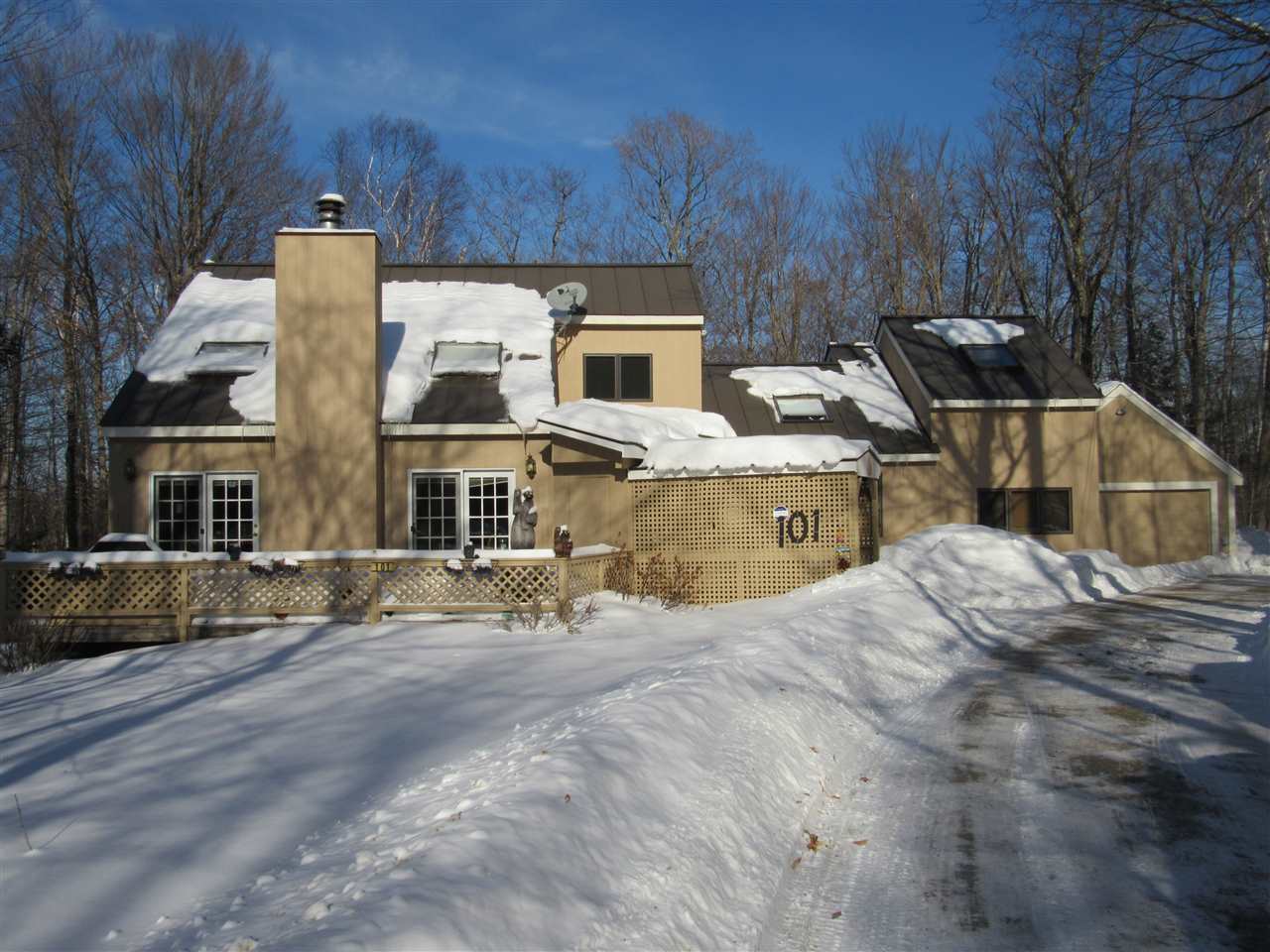 Mountain Acres community , four bedroom , two...