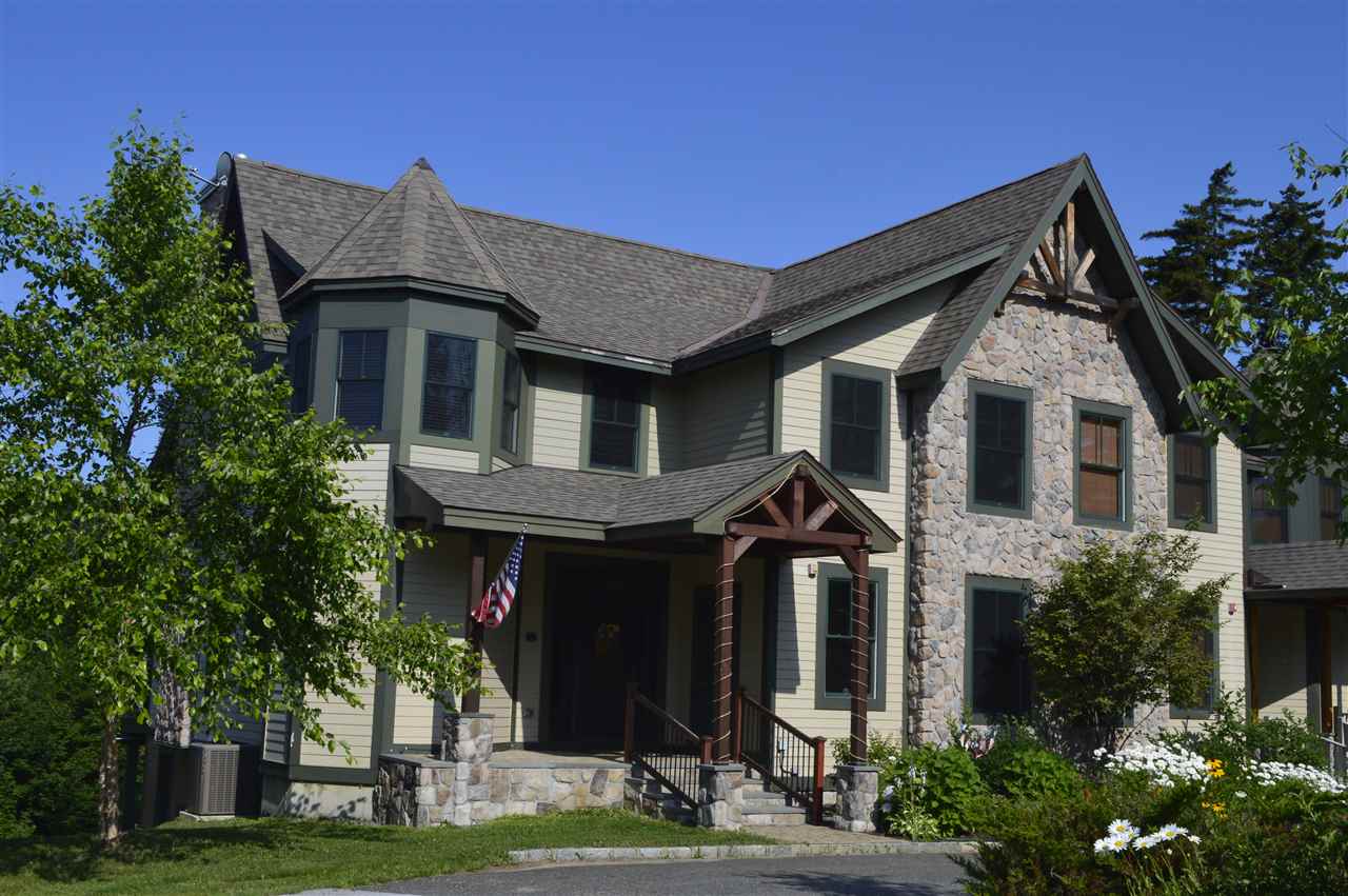 High end fully furnished, luxury town home for...