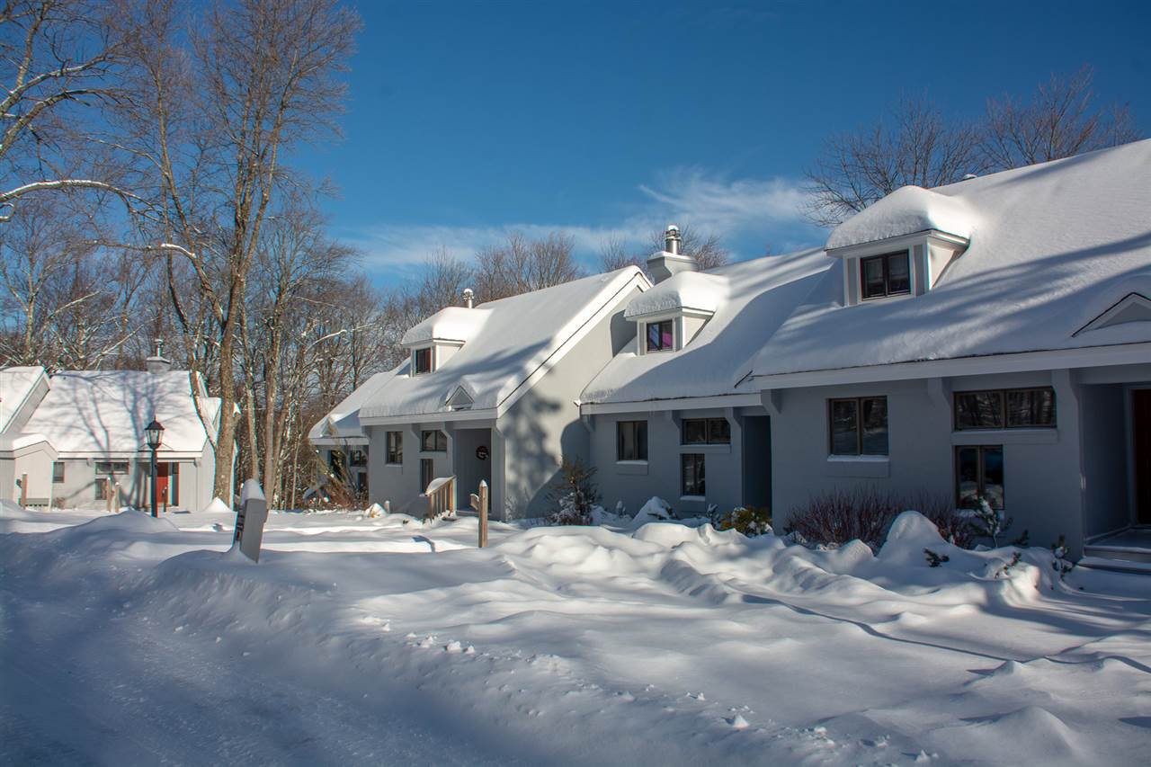 Upscale beautiful three bedroom two and a half...