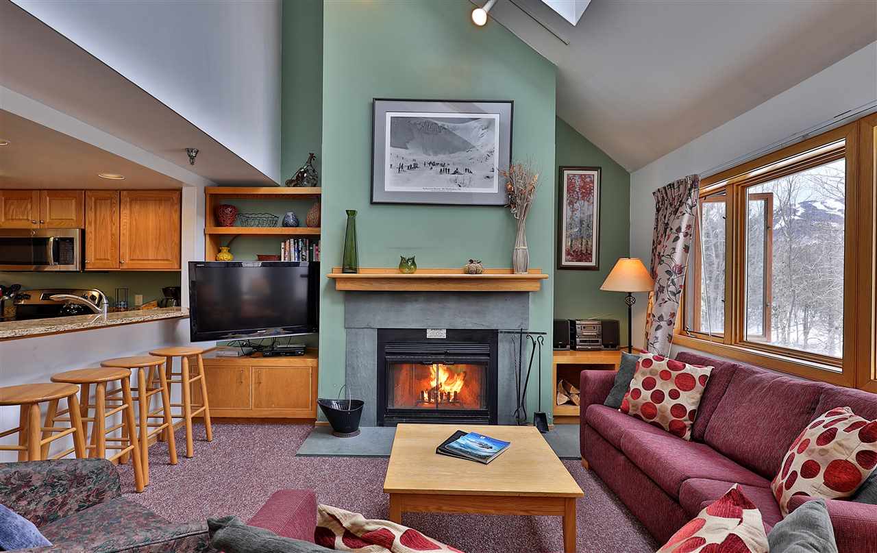 Nicely appointed and fully updated,...