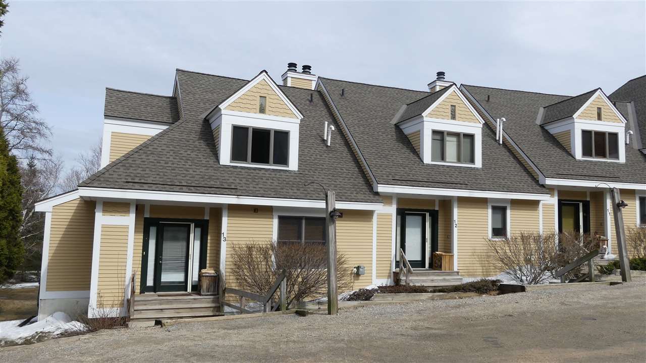 A True Gem! This large, open and spacious 4 full...