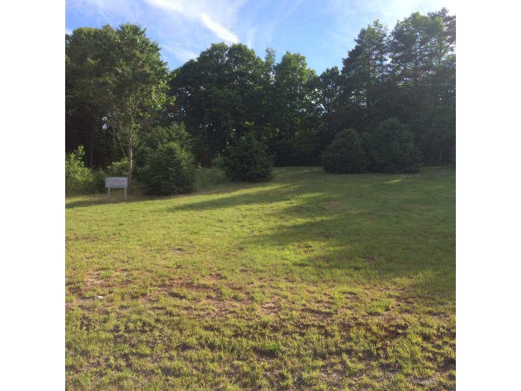 Commercial lot with good stopping site distance...