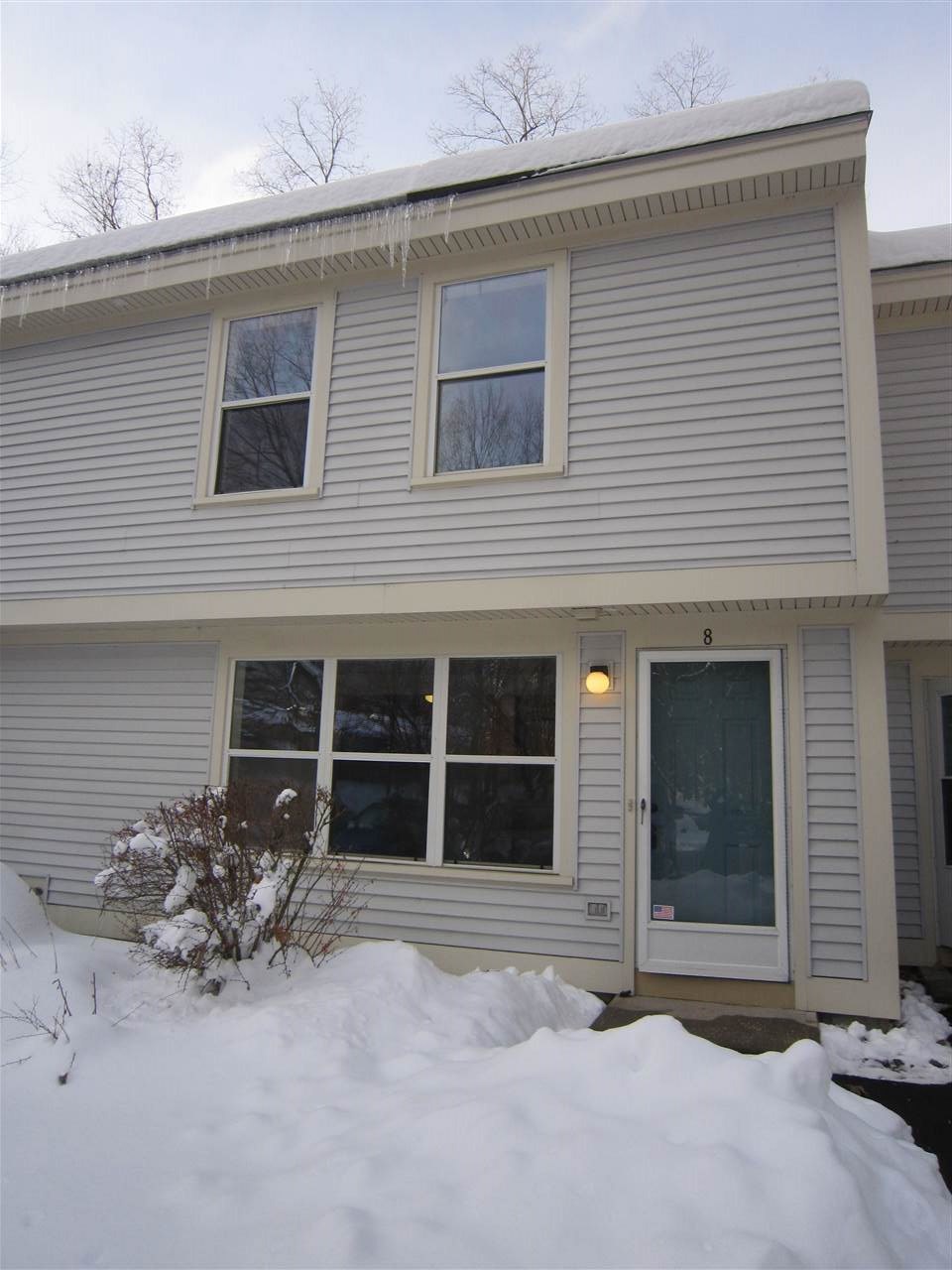 This condo screams value. And you can move right...