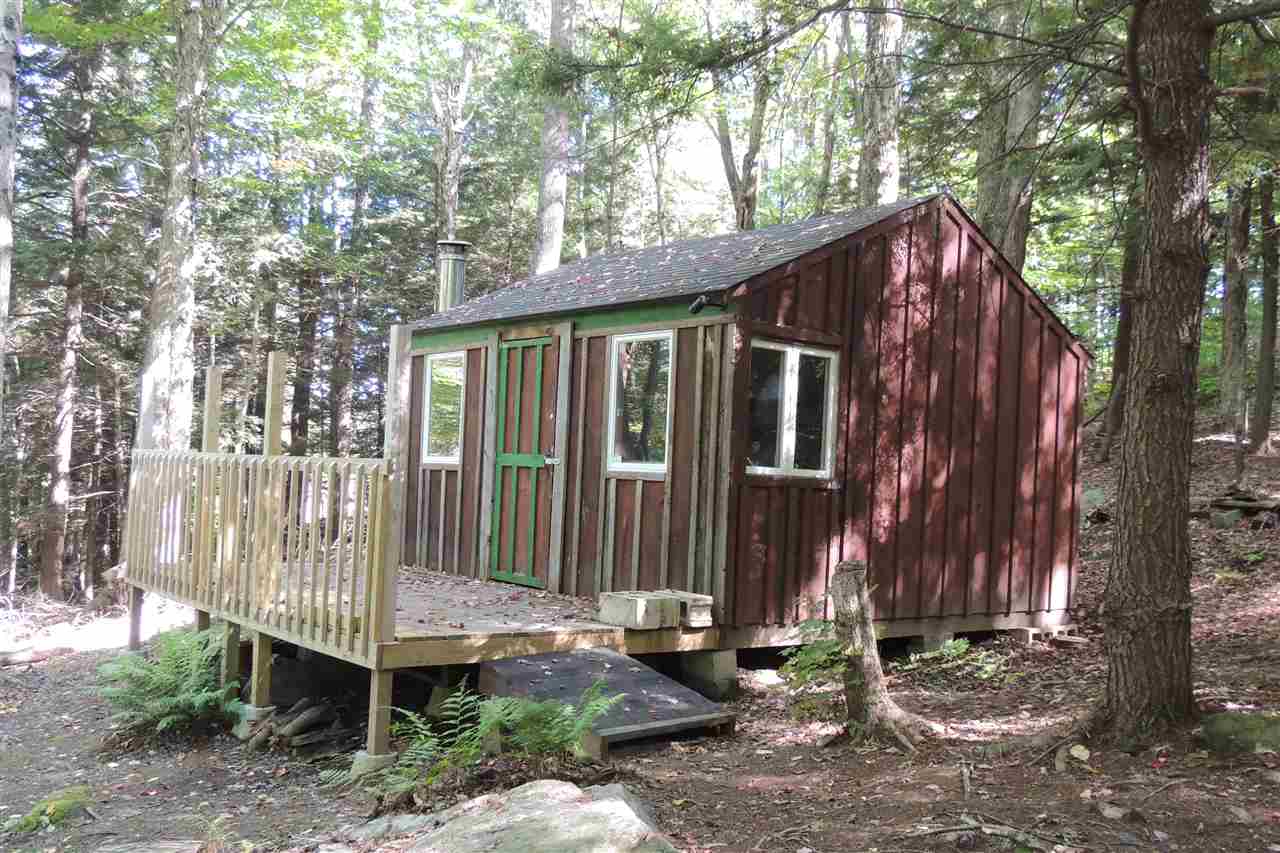 Get away from it all!! 14x16 1 room cabin is on...