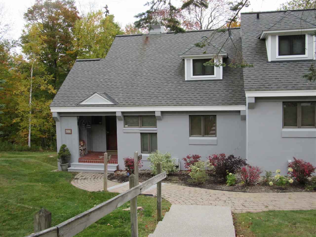 Move in ready Styles Brook #906. FULLY FURNISHED...